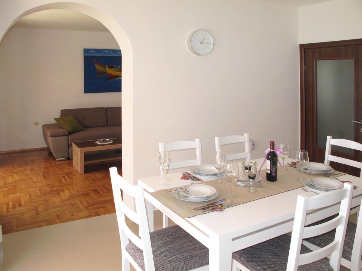 Apartment Luka - Nov103 By Interhome نوفي فينودولسكي المظهر الخارجي الصورة